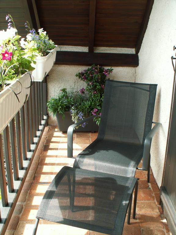 Du Cote De Chez Jos Hotel Bezons Luaran gambar