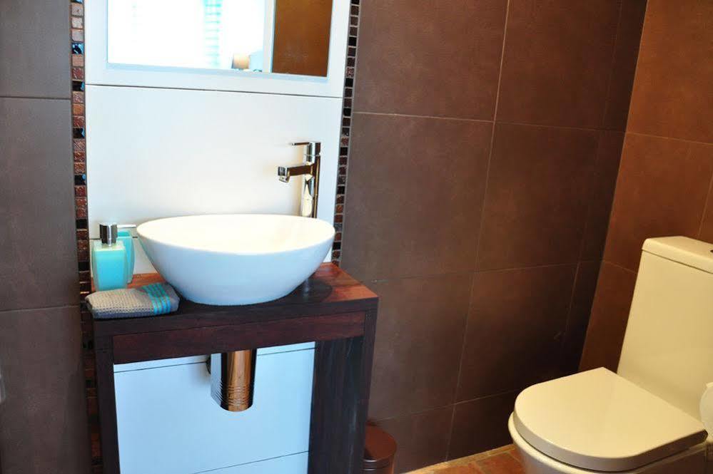 Du Cote De Chez Jos Hotel Bezons Luaran gambar