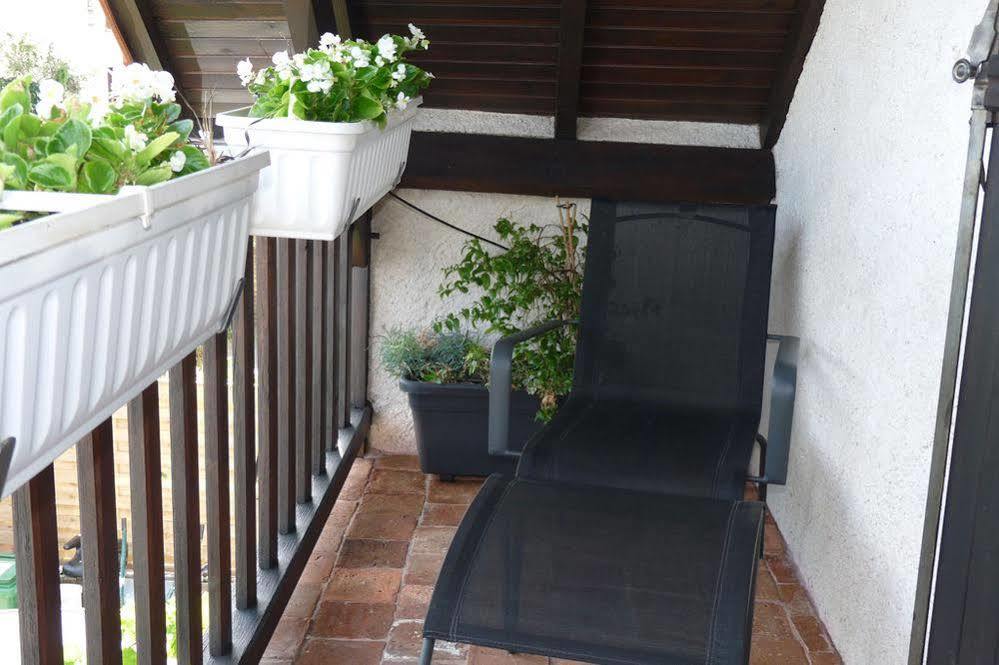 Du Cote De Chez Jos Hotel Bezons Luaran gambar