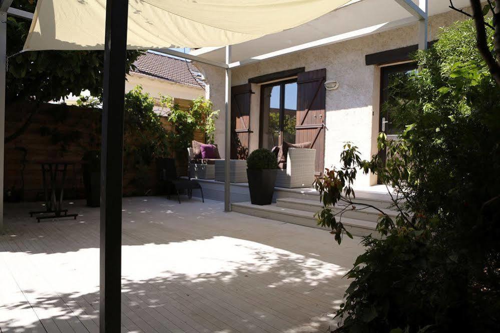 Du Cote De Chez Jos Hotel Bezons Luaran gambar