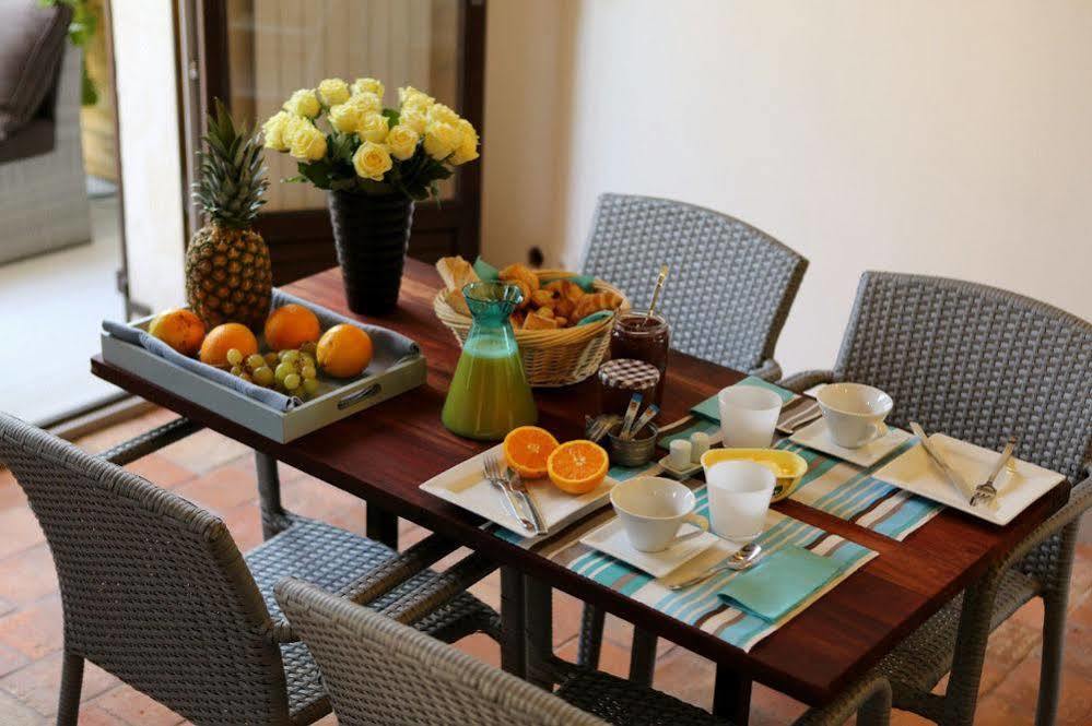 Du Cote De Chez Jos Hotel Bezons Luaran gambar
